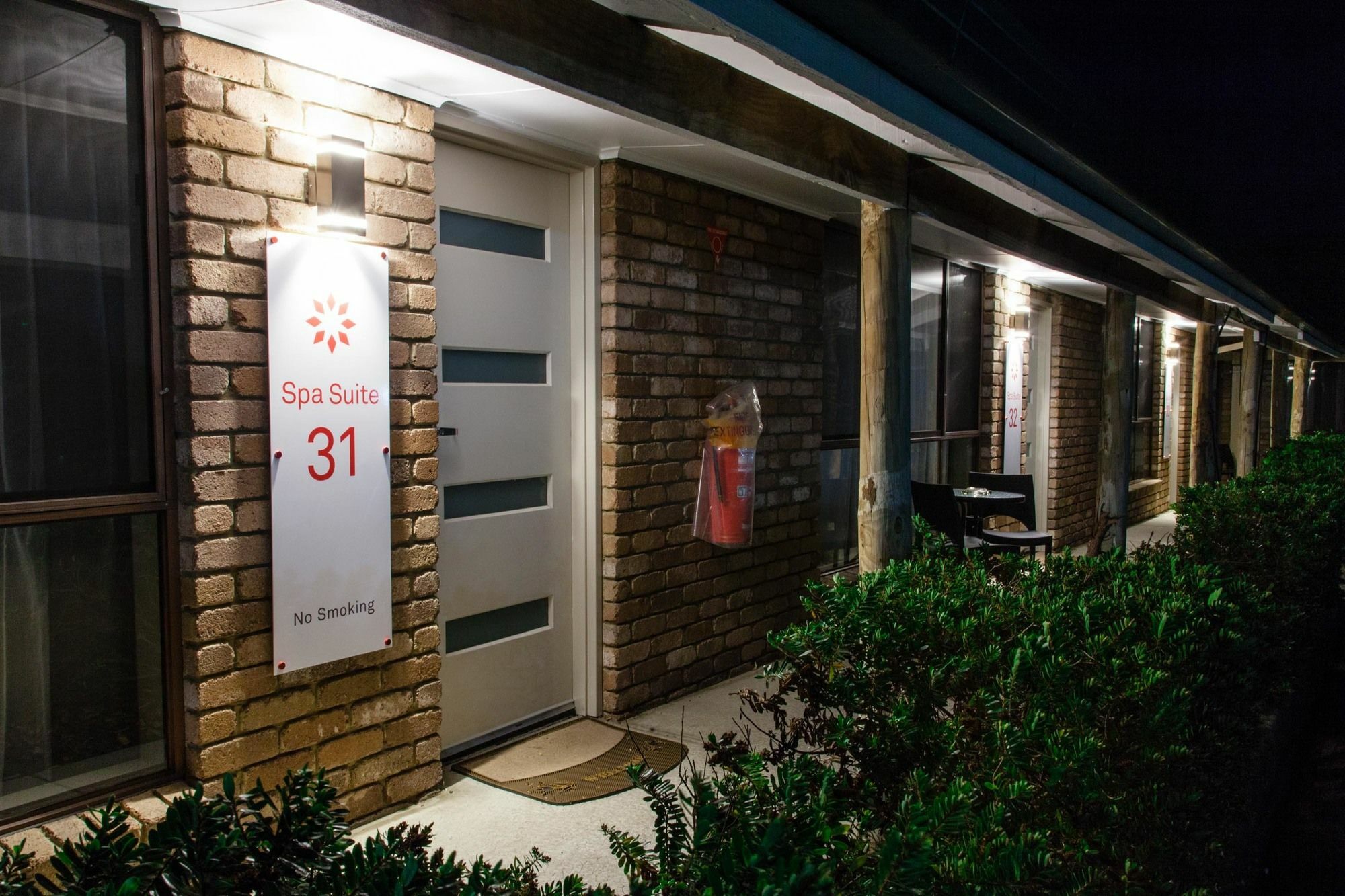 Farnham Court Motel And Restaurant Morwell Εξωτερικό φωτογραφία