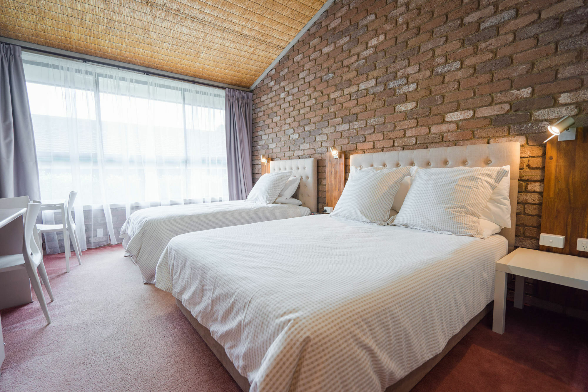 Farnham Court Motel And Restaurant Morwell Εξωτερικό φωτογραφία